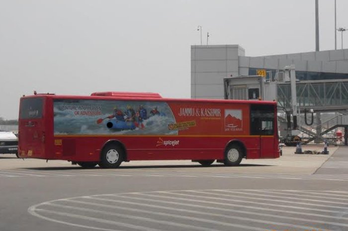 Aerobus Advertising
