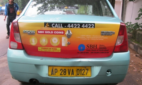 Advertisement on Cab